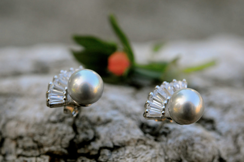 6.5 mm bright grey pearl adorned by clear crystal stud earrings, sterling silver, Swarovski diamond cut crystal, grey pearl earring studs
