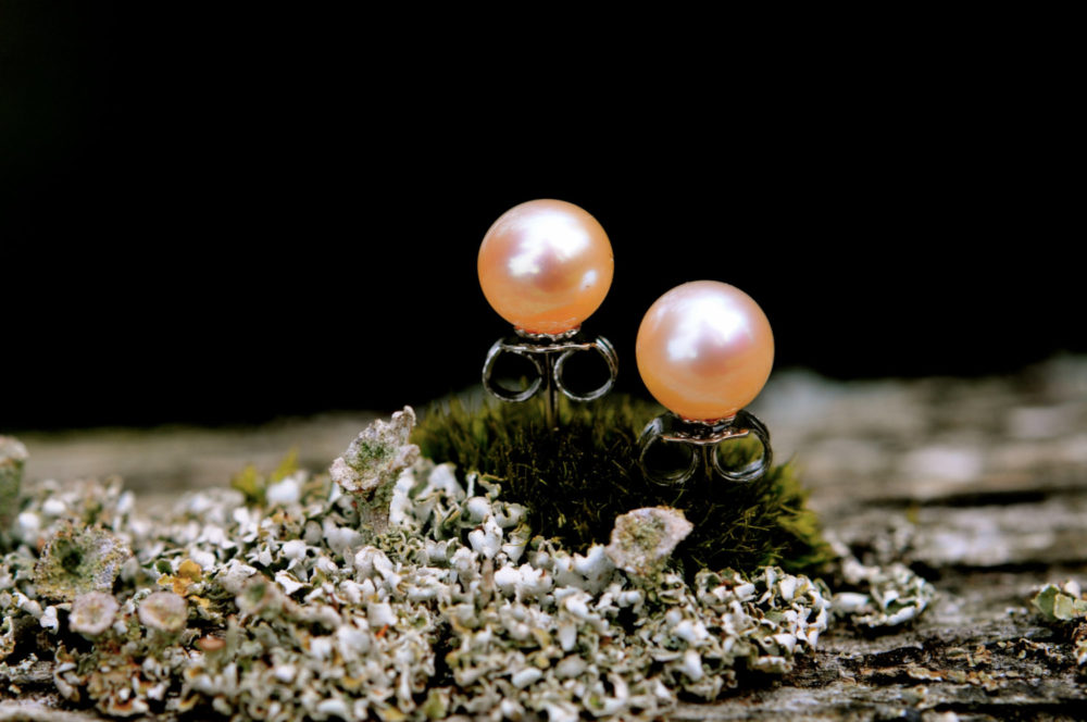 6.5mm peachy pinky pearl studs, perfectly round small pinky peachy pearl earring studs, natural nude color pearl studs on sterling silver