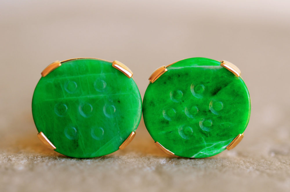antique carved jadeite on solid 18k gold cufflinks, Qing dynasty lotus pod jadeite carvings set on 18k solid gold, cufflinks one of the kind