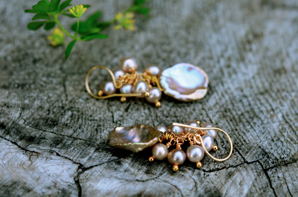 beautiful blond pink/nude gold keshi/round pearl cluster dangle earrings, fine pearl cluster dangle earrings, goldflled ear wires handmade