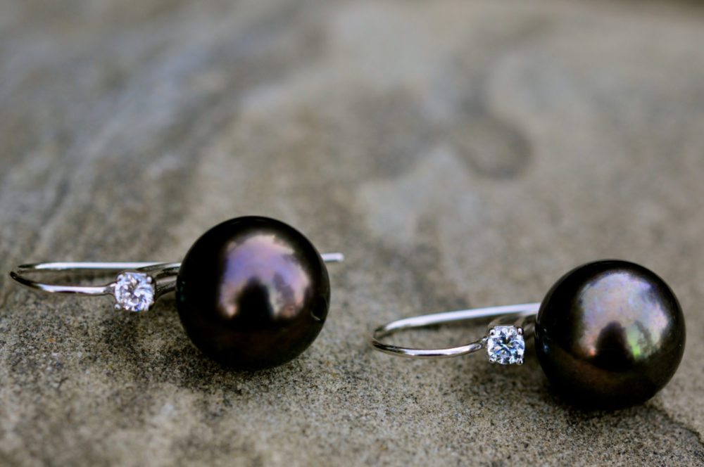 black pearl dangle earrings, large black pearl and swarovsky crystal earrings, elegant and secure pearl earrings