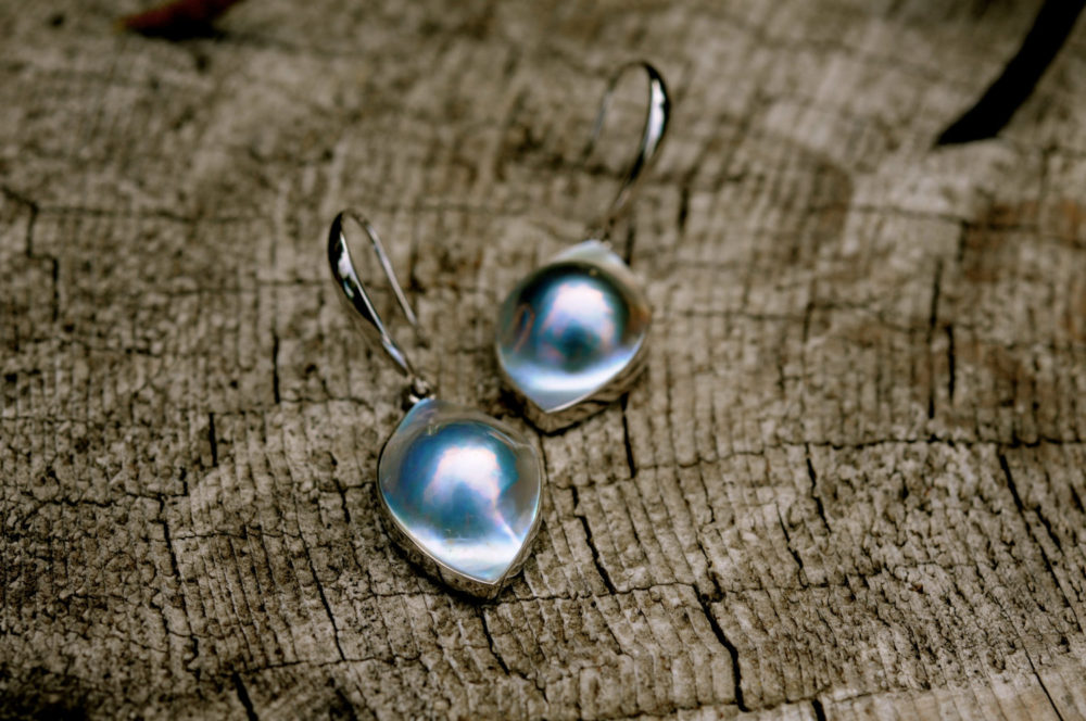 blue mabe pearl drop earrings, blue mabe pearl dangle earrings, sterling silver setting