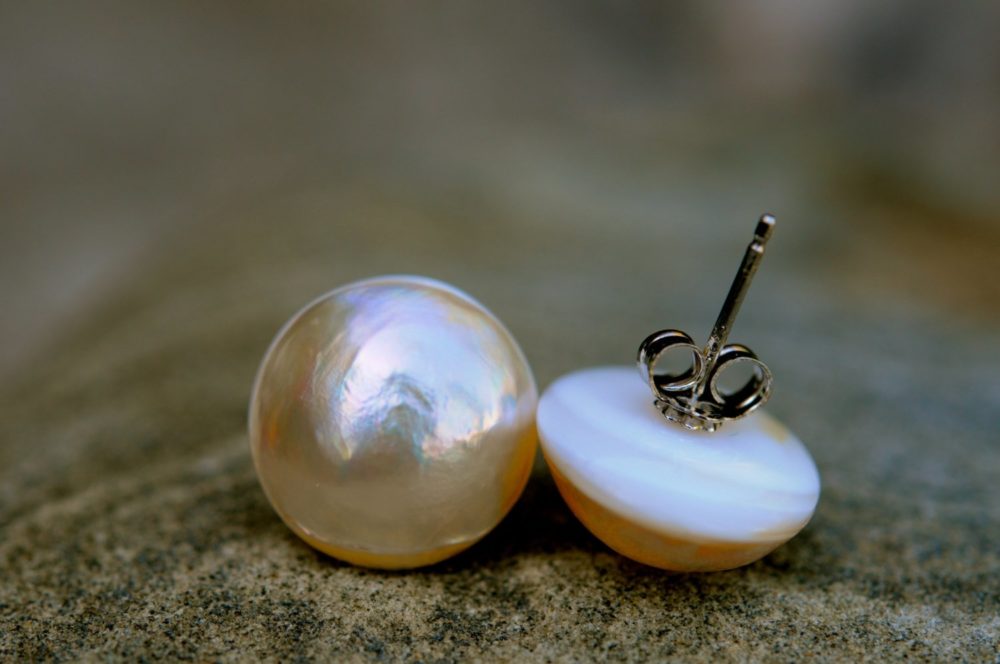 bright mabe pearl stud earrings, strong light cream white blister pearl stud earring, natural mabe pearl stud earrings
