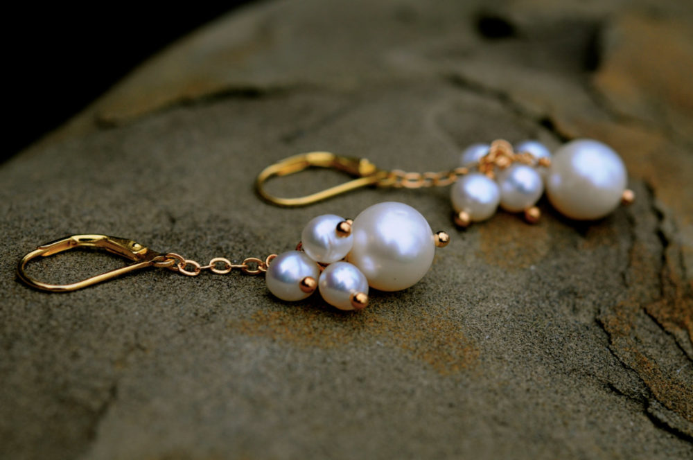 classic white pearl cluster dangle earrings, white pearl on gold earrings, lever back ear wires, gold plated on sterling silver