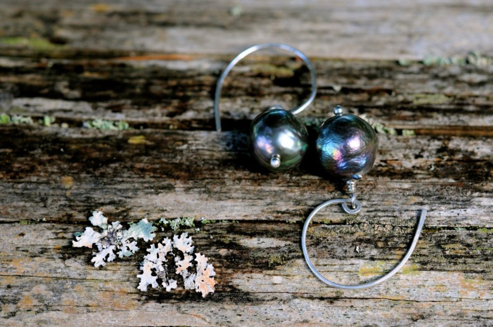 dark grey / black peacock green kasumi pearl earrings, ripple pearl single drop dangle earrings,hand made ear wires, sterling silver