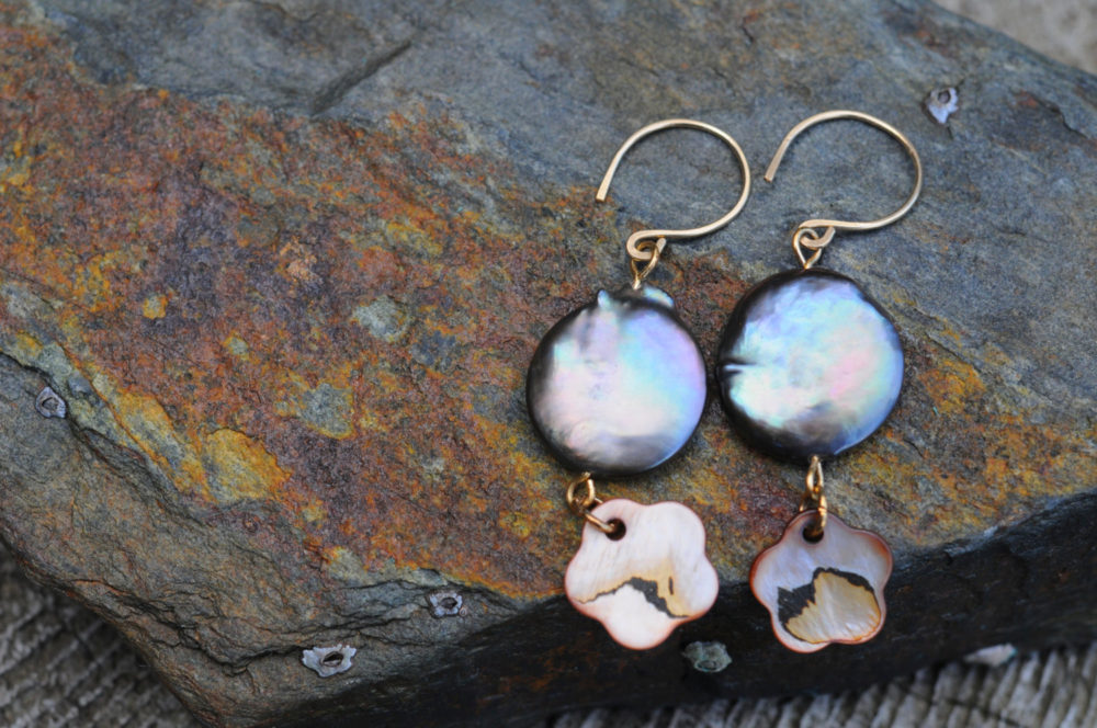 grey coin pearl earrings, mother of pearl earrings, coin pearl dangle earrings, grey and gold earrings