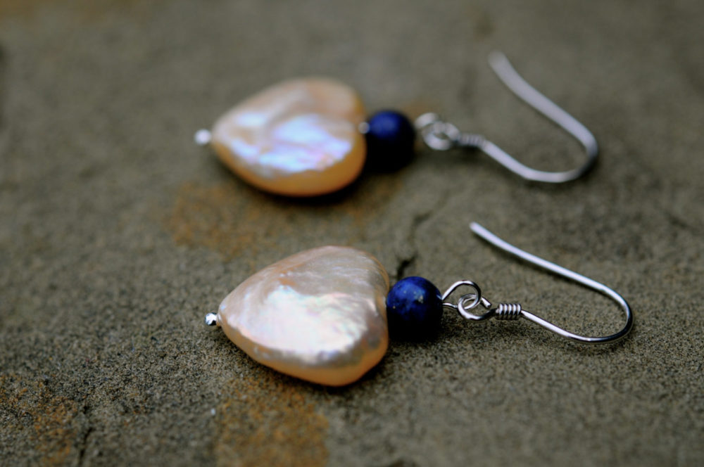 pearl heart earrings, peach pinky heart pearl and lapis bead earrings, dangle pearl heart earrings, valentine's day