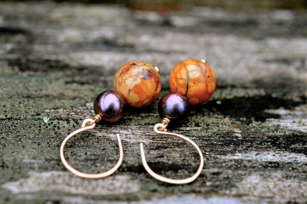 purple pearl earrings, stone earrings, purple golden earrings, perfect autumn earrings, simple chic earrings