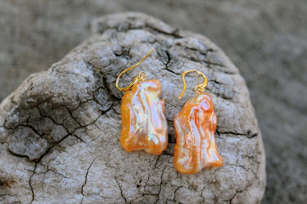 rays of warm sunshine in the early autumn – intense golden sunny peach biwa pearl dangle earrings, a rare find