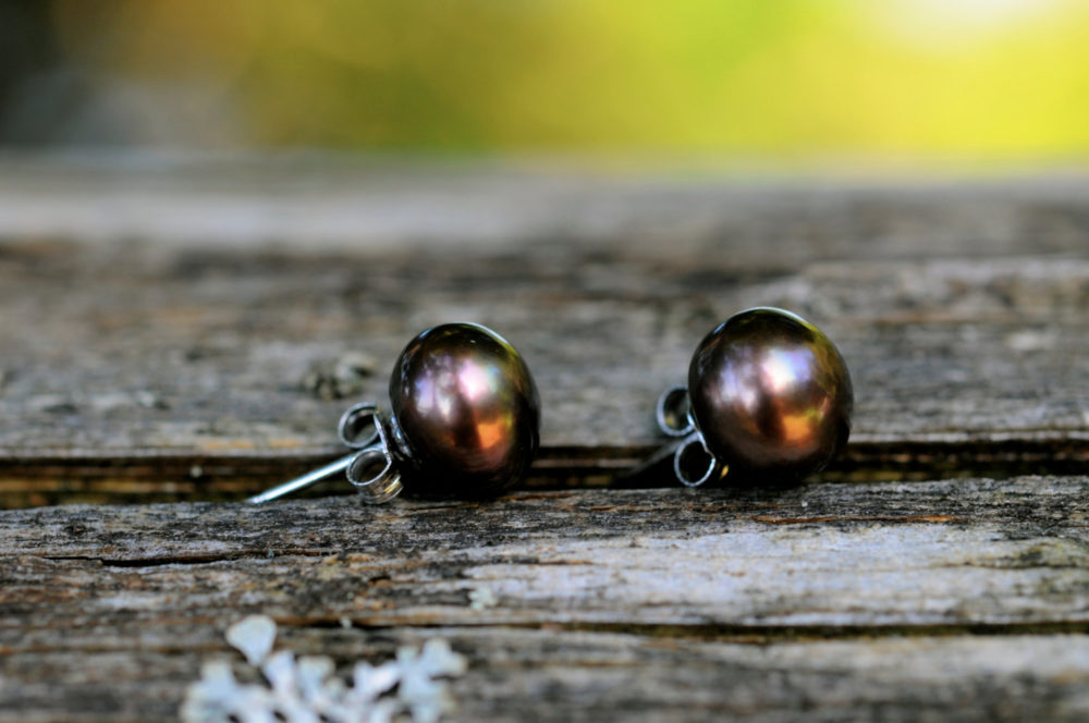 rich dark chocolate pearl stud earrings, dark pearl stud earrings, 10 mm pearl studs, glowing dark chocolate pearl studs