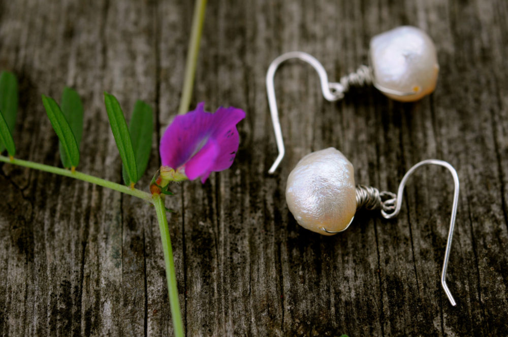 rosebud druzy pearl single drop earrings, white druzy pearl earrings, unique pearl earrings