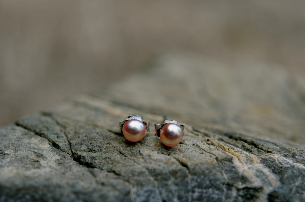 tiny but bright, smallest pearl earring studs, natural lavender pink tiny pearl earring studs, your discreet elegance, understated glamour